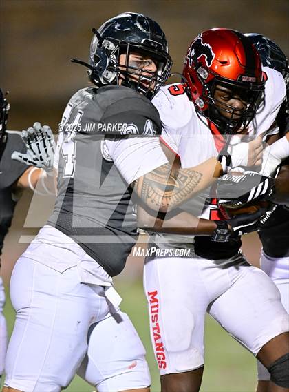 Thumbnail 3 in Manor @ Vandegrift photogallery.