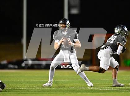 Thumbnail 2 in Manor @ Vandegrift photogallery.