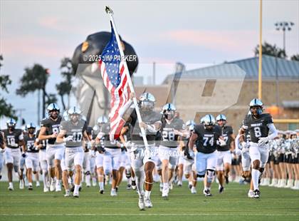 Thumbnail 3 in Manor @ Vandegrift photogallery.