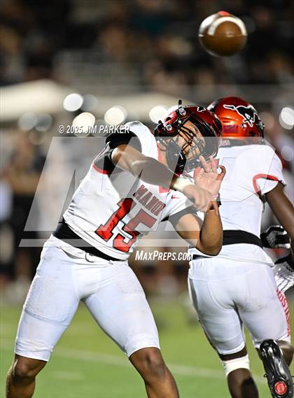 Thumbnail 1 in Manor @ Vandegrift photogallery.