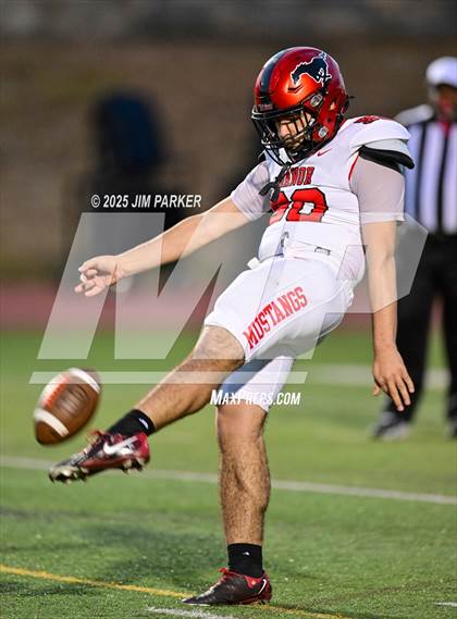Thumbnail 3 in Manor @ Vandegrift photogallery.