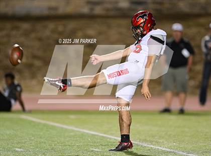 Thumbnail 2 in Manor @ Vandegrift photogallery.