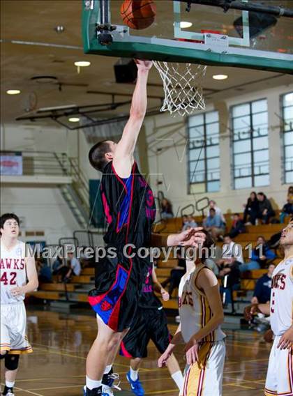 Thumbnail 3 in Ocean View vs San Marcos (Santa Barbara Holiday Classic) photogallery.