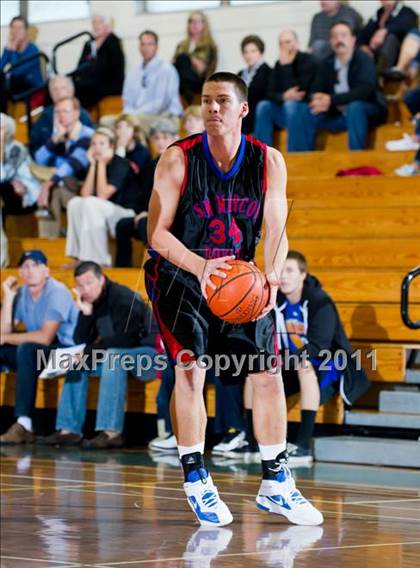 Thumbnail 3 in Ocean View vs San Marcos (Santa Barbara Holiday Classic) photogallery.