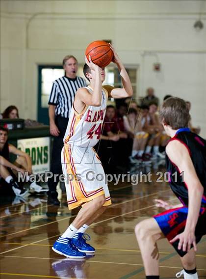 Thumbnail 2 in Ocean View vs San Marcos (Santa Barbara Holiday Classic) photogallery.