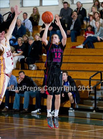 Thumbnail 1 in Ocean View vs San Marcos (Santa Barbara Holiday Classic) photogallery.