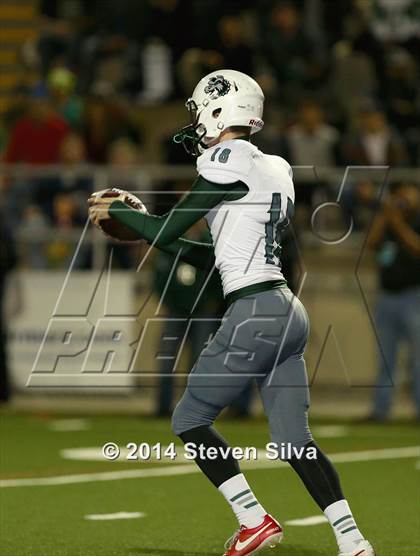 Thumbnail 3 in Helix vs. Oceanside (CIF SDS Open Division Final) photogallery.