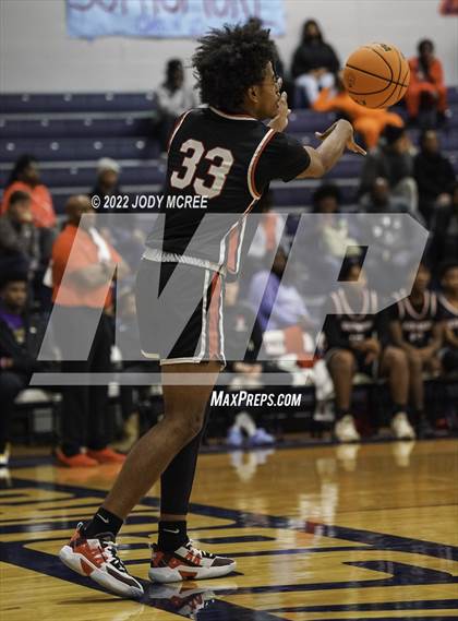 Thumbnail 1 in Independence @ Lewisburg photogallery.