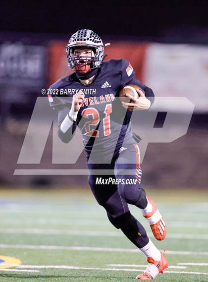 Thumbnail 2 in Loveland vs. Dakota Ridge (CHSAA 4A Second Round) photogallery.