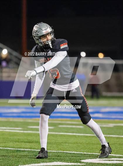 Thumbnail 3 in Loveland vs. Dakota Ridge (CHSAA 4A Second Round) photogallery.