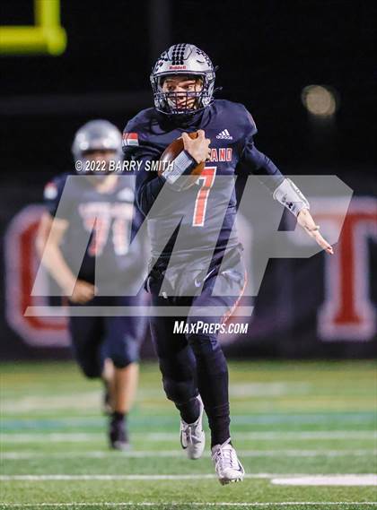 Thumbnail 2 in Loveland vs. Dakota Ridge (CHSAA 4A Second Round) photogallery.