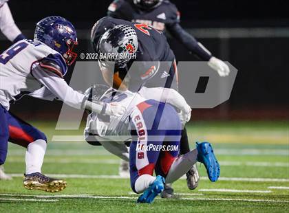 Thumbnail 1 in Loveland vs. Dakota Ridge (CHSAA 4A Second Round) photogallery.