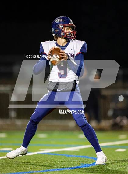 Thumbnail 3 in Loveland vs. Dakota Ridge (CHSAA 4A Second Round) photogallery.