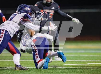 Thumbnail 2 in Loveland vs. Dakota Ridge (CHSAA 4A Second Round) photogallery.