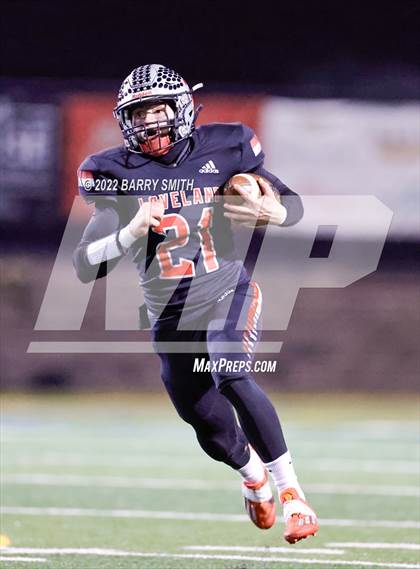 Thumbnail 3 in Loveland vs. Dakota Ridge (CHSAA 4A Second Round) photogallery.