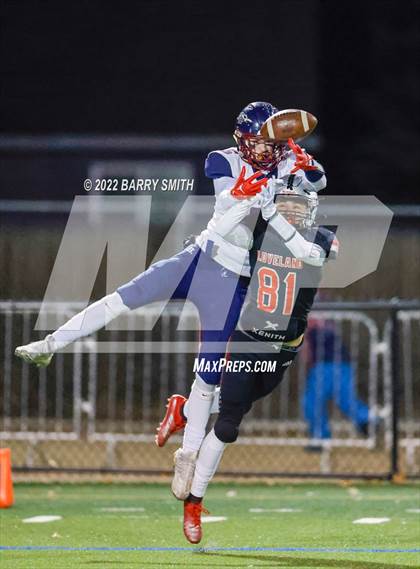 Thumbnail 3 in Loveland vs. Dakota Ridge (CHSAA 4A Second Round) photogallery.