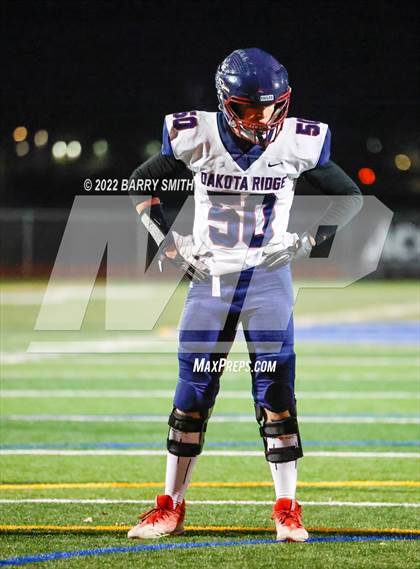 Thumbnail 1 in Loveland vs. Dakota Ridge (CHSAA 4A Second Round) photogallery.