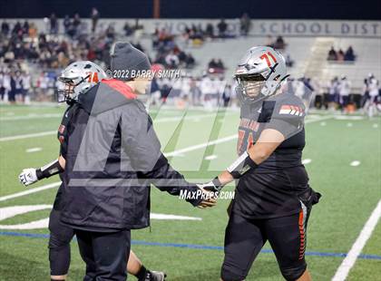 Thumbnail 1 in Loveland vs. Dakota Ridge (CHSAA 4A Second Round) photogallery.