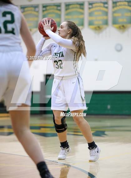Thumbnail 3 in Mountain Vista vs. Prairie View (CHSAA 5A Round 1 Playoff) photogallery.