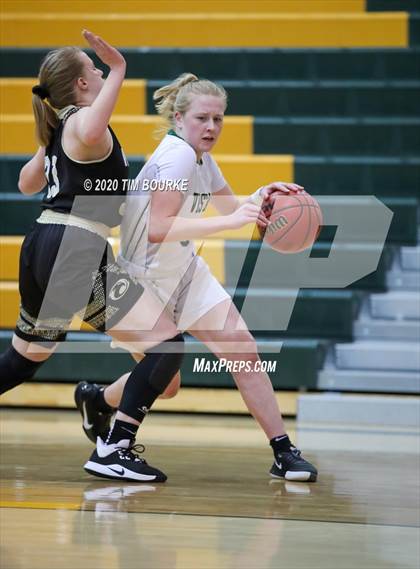 Thumbnail 2 in Mountain Vista vs. Prairie View (CHSAA 5A Round 1 Playoff) photogallery.