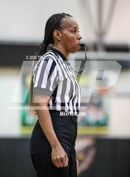 Thumbnail 2 in Mountain Vista vs. Prairie View (CHSAA 5A Round 1 Playoff) photogallery.