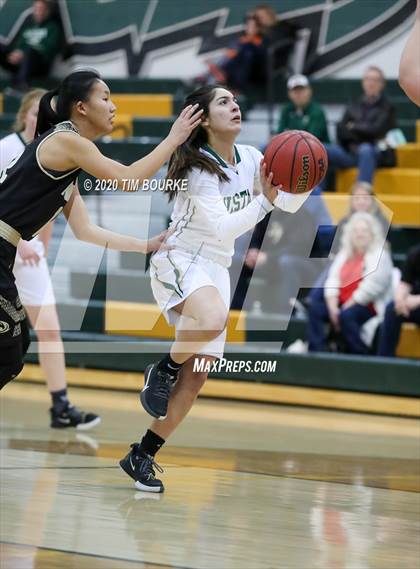 Thumbnail 3 in Mountain Vista vs. Prairie View (CHSAA 5A Round 1 Playoff) photogallery.