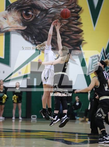 Thumbnail 3 in Mountain Vista vs. Prairie View (CHSAA 5A Round 1 Playoff) photogallery.