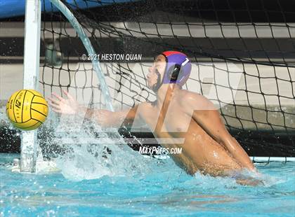 Thumbnail 2 in Roosevelt vs. Diamond Bar (Diamond Bar Classic) photogallery.