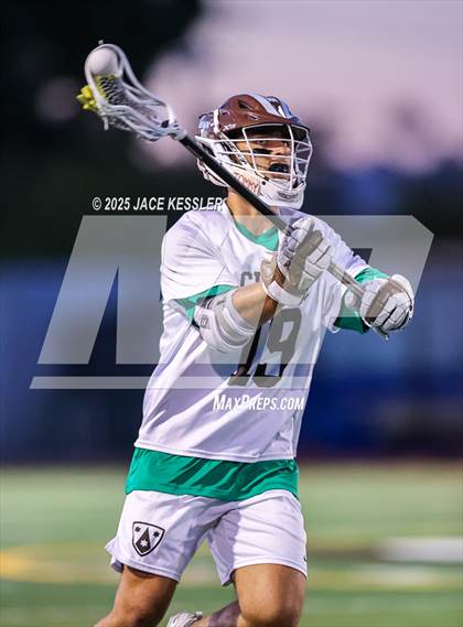 Thumbnail 3 in Chaminade @ Crespi photogallery.