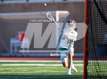 Thumbnail 2 in Chaminade @ Crespi photogallery.