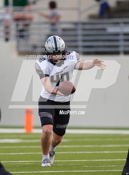 Thumbnail 2 in Guyer @ Ryan photogallery.