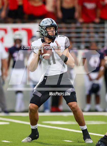 Thumbnail 2 in Guyer @ Ryan photogallery.