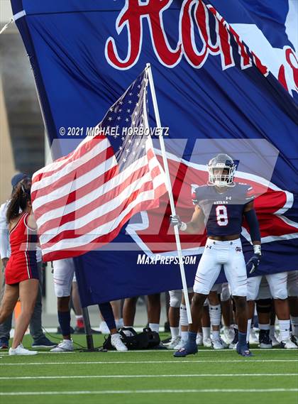 Thumbnail 3 in Guyer @ Ryan photogallery.