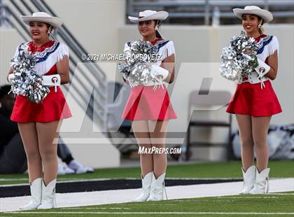Thumbnail 1 in Guyer @ Ryan photogallery.