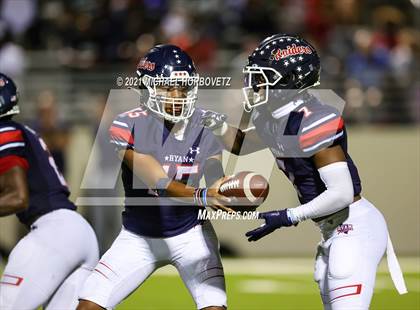 Thumbnail 2 in Guyer @ Ryan photogallery.