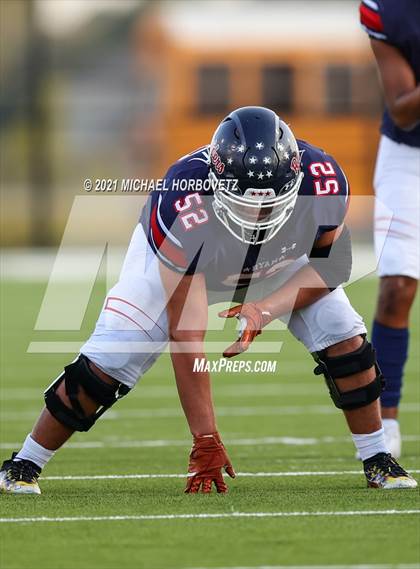 Thumbnail 3 in Guyer @ Ryan photogallery.