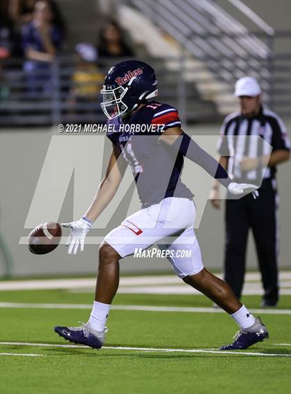 Thumbnail 3 in Guyer @ Ryan photogallery.