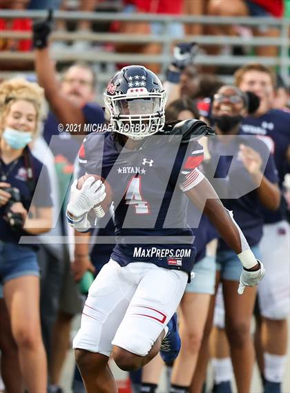 Thumbnail 2 in Guyer @ Ryan photogallery.