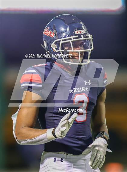 Thumbnail 3 in Guyer @ Ryan photogallery.