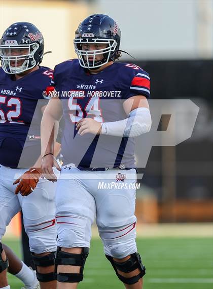 Thumbnail 1 in Guyer @ Ryan photogallery.