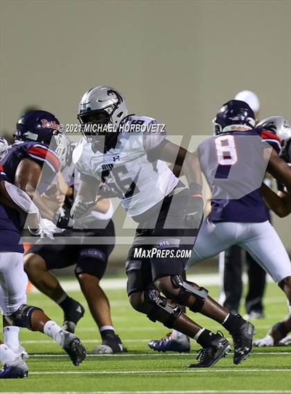 Thumbnail 2 in Guyer @ Ryan photogallery.