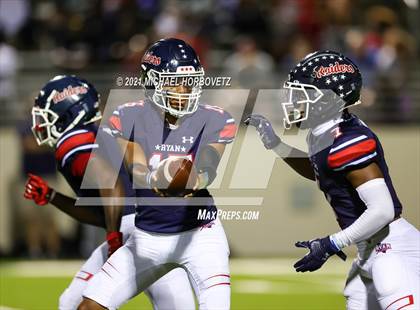 Thumbnail 3 in Guyer @ Ryan photogallery.