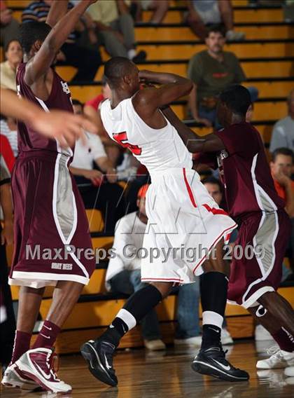 Thumbnail 3 in Sagemont vs Saint Benedicts (City of Palms Classic) photogallery.