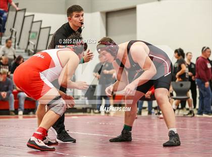 Thumbnail 1 in CHSAA 3A Region 4 Day One photogallery.