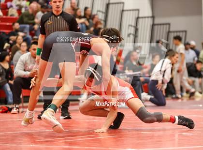 Thumbnail 2 in CHSAA 3A Region 4 Day One photogallery.