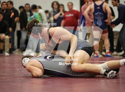Thumbnail 1 in CHSAA 3A Region 4 Day One photogallery.