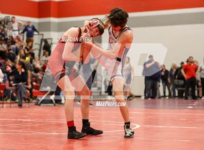 Thumbnail 1 in CHSAA 3A Region 4 Day One photogallery.