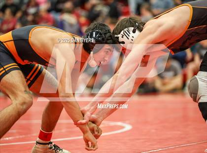 Thumbnail 1 in CHSAA 3A Region 4 Day One photogallery.