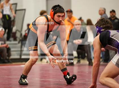 Thumbnail 1 in CHSAA 3A Region 4 Day One photogallery.