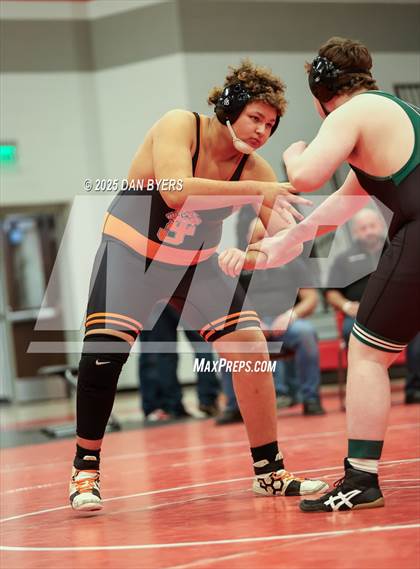 Thumbnail 2 in CHSAA 3A Region 4 Day One photogallery.